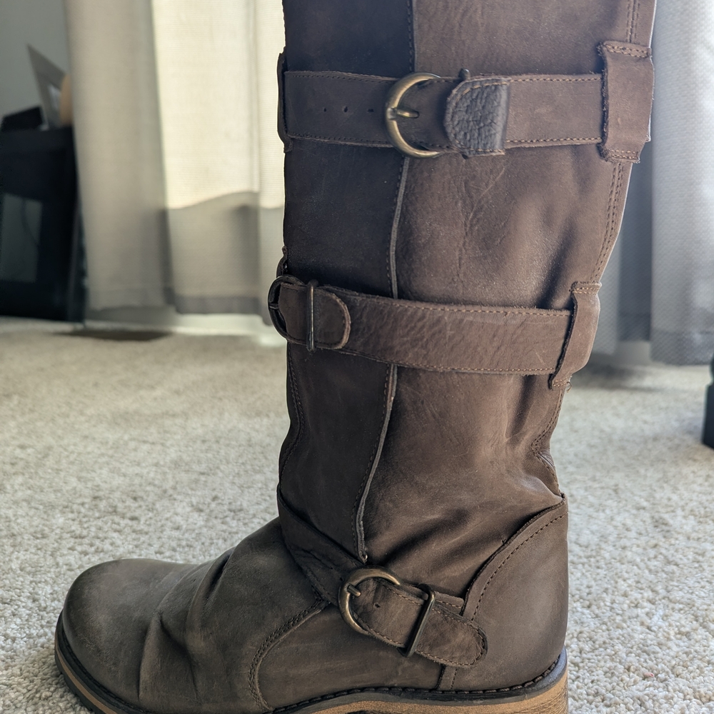 Steve Madden Brown Heeled Boots